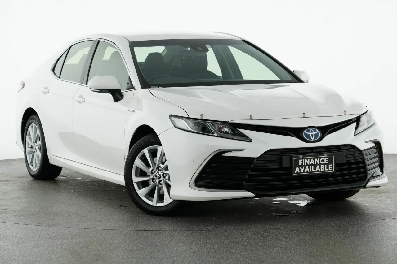 Toyota Camry image 1