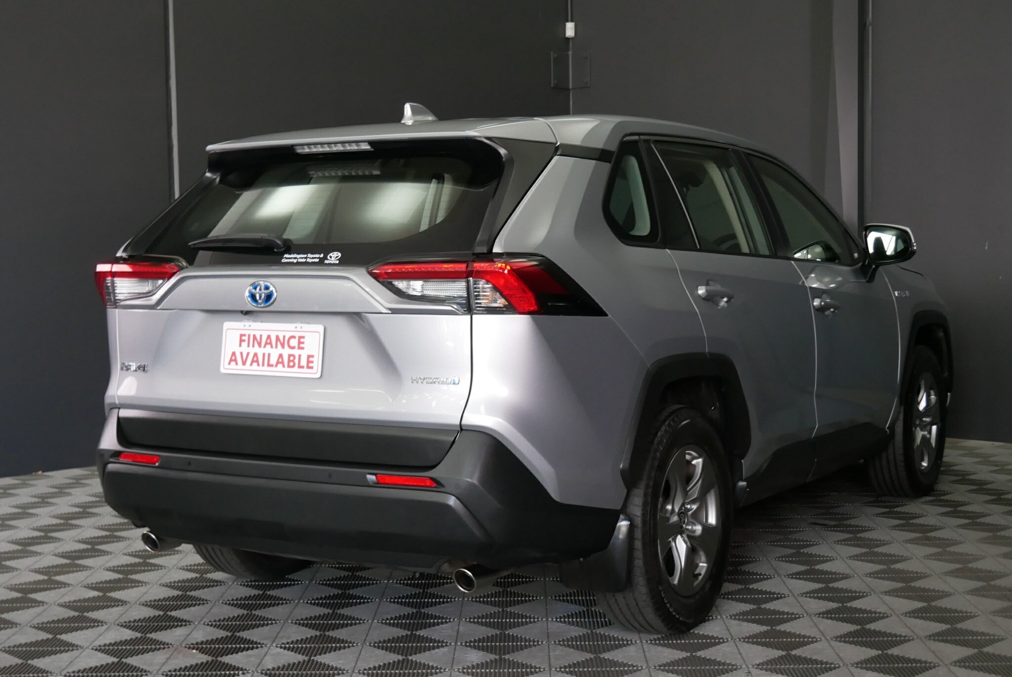 Toyota Rav4 image 4