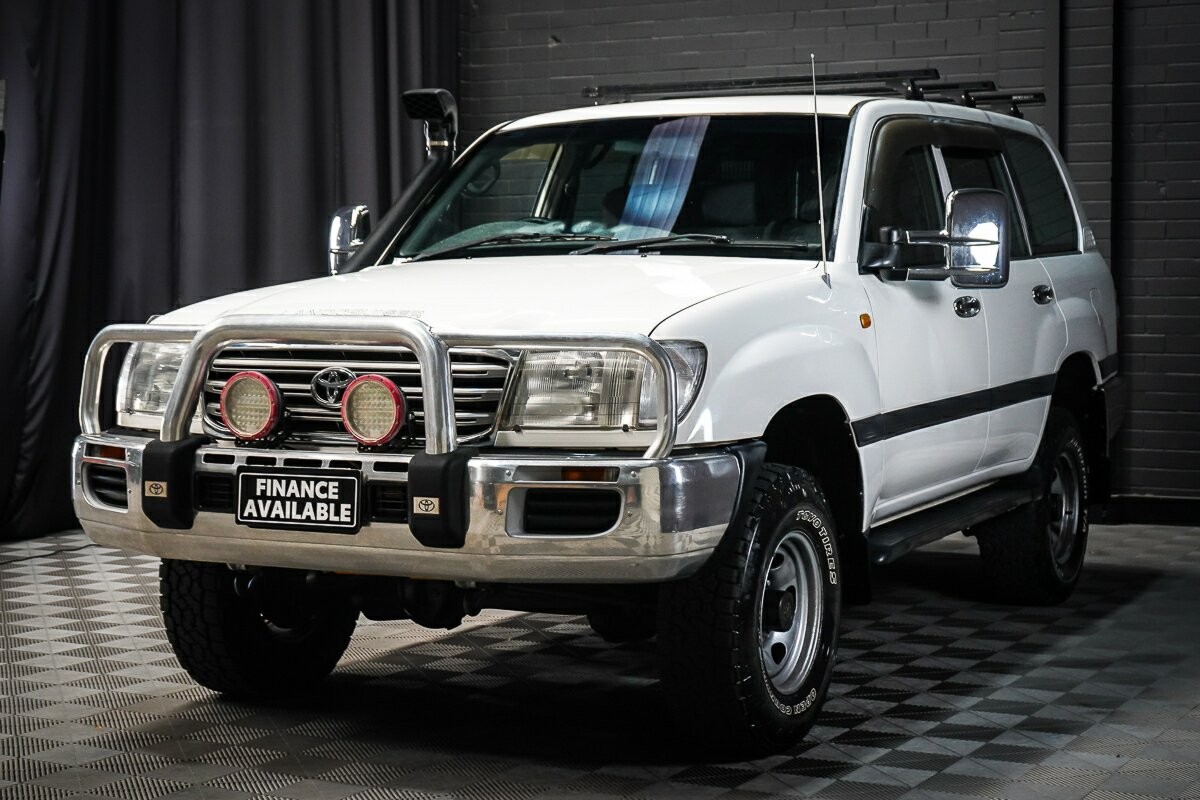 Toyota Landcruiser image 4