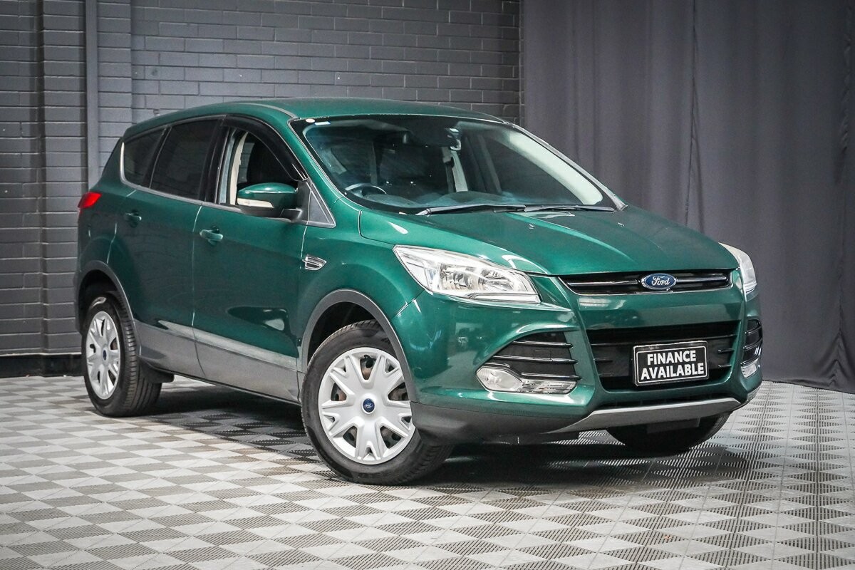 Ford Kuga image 1