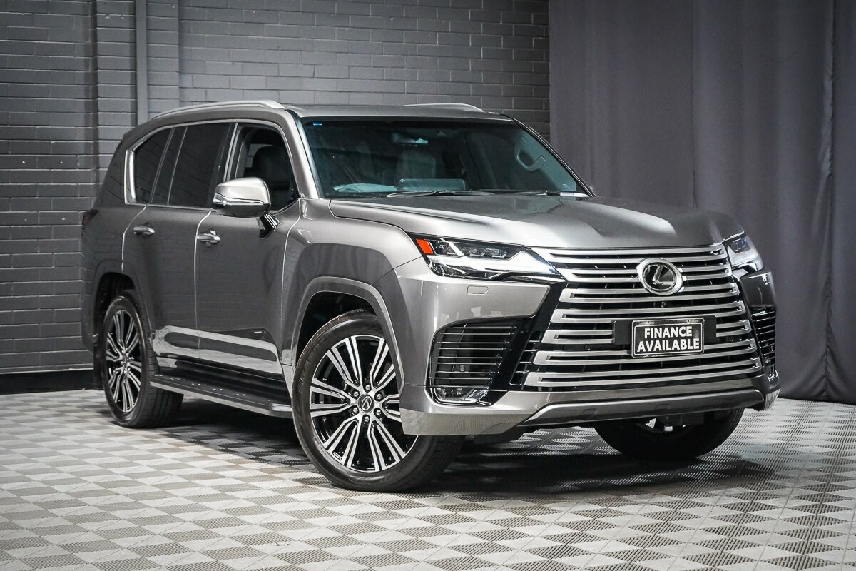 Lexus Lx image 1