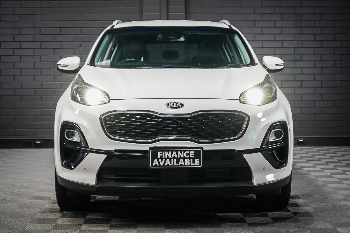 Kia Sportage image 3