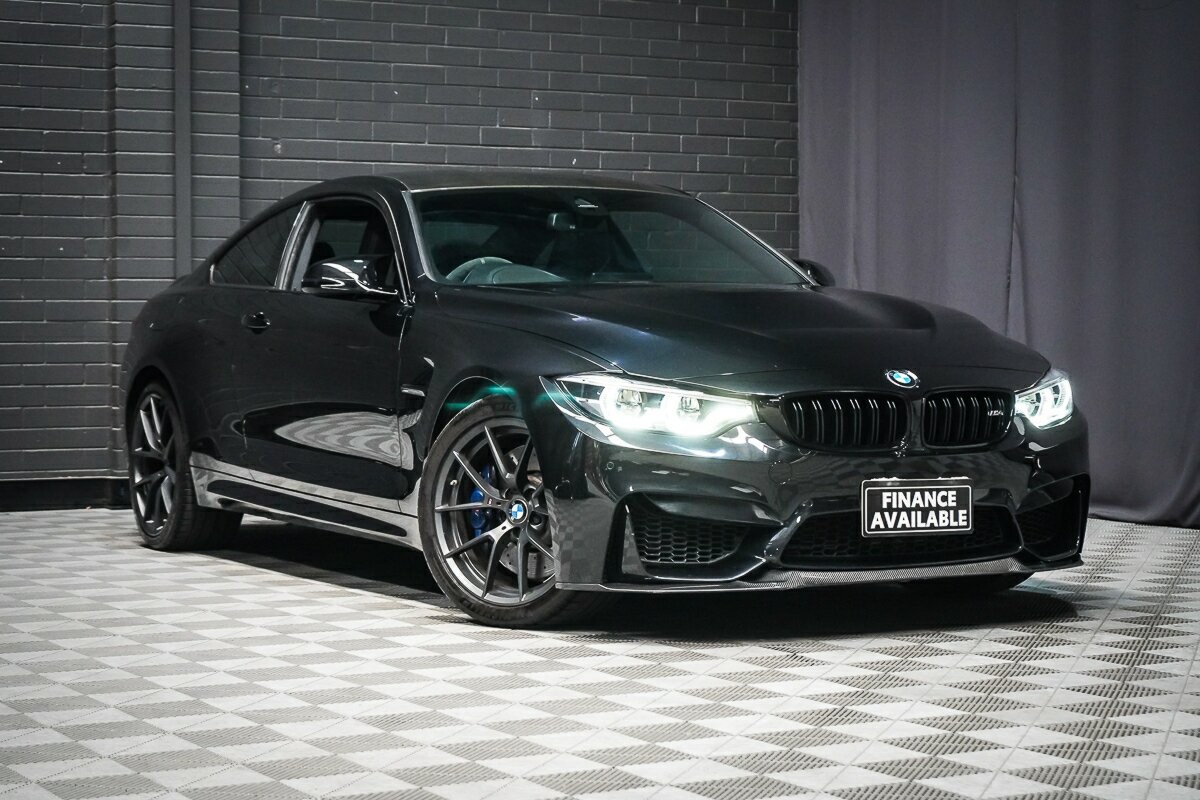 BMW M4 image 1