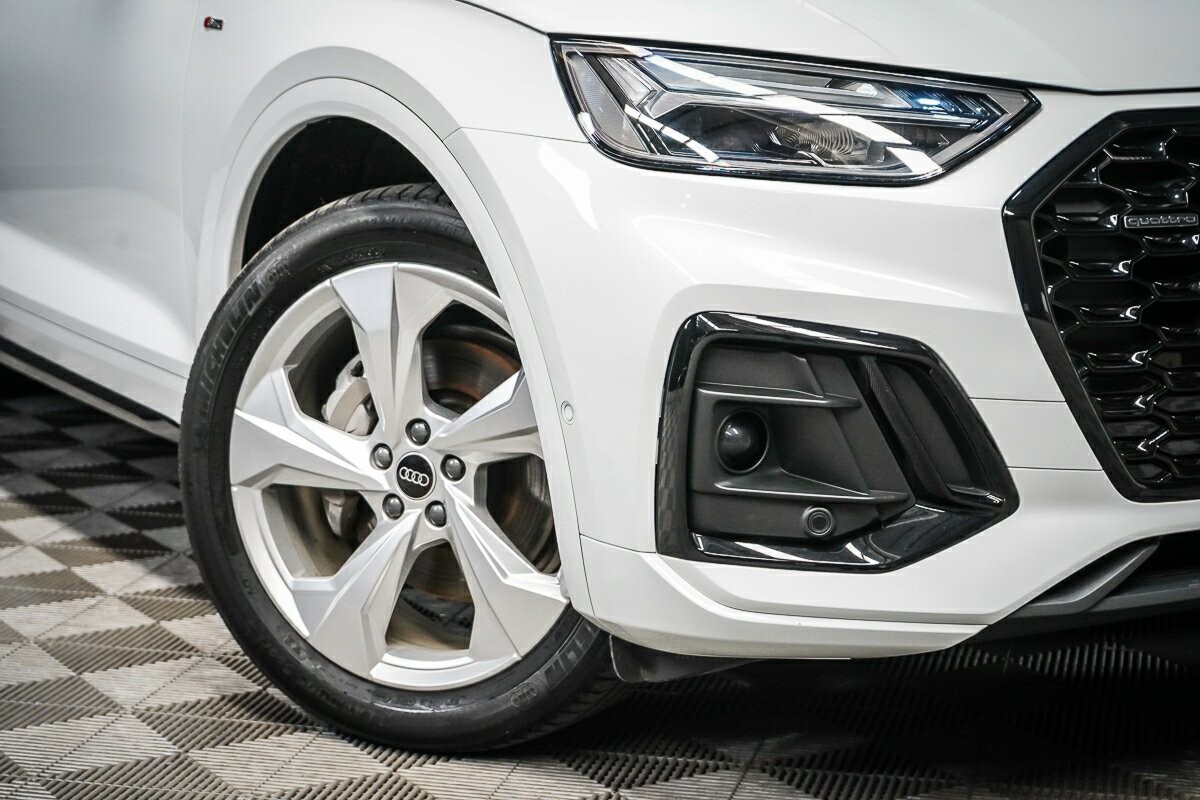 Audi Q5 image 2