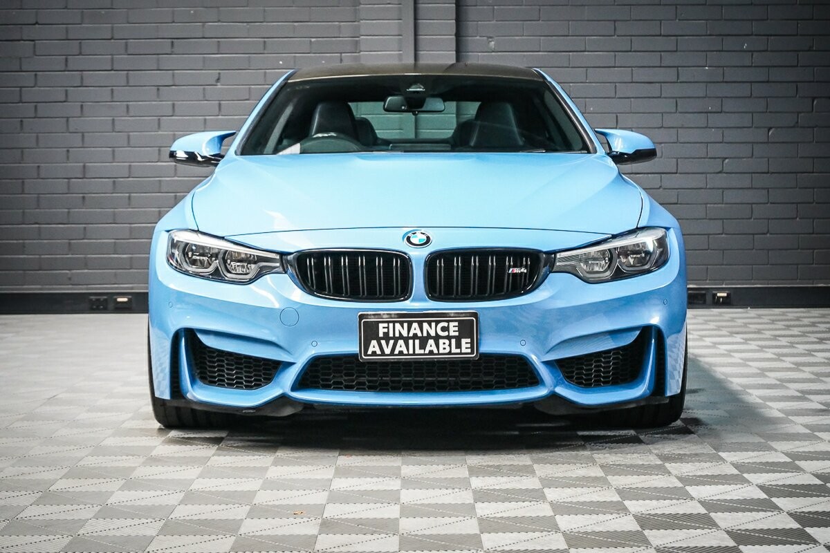 BMW M4 image 3