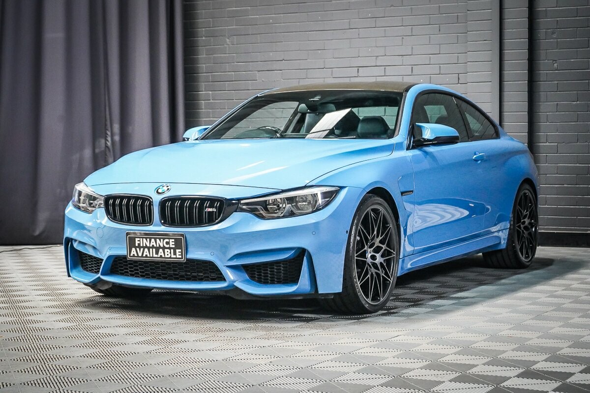 BMW M4 image 4