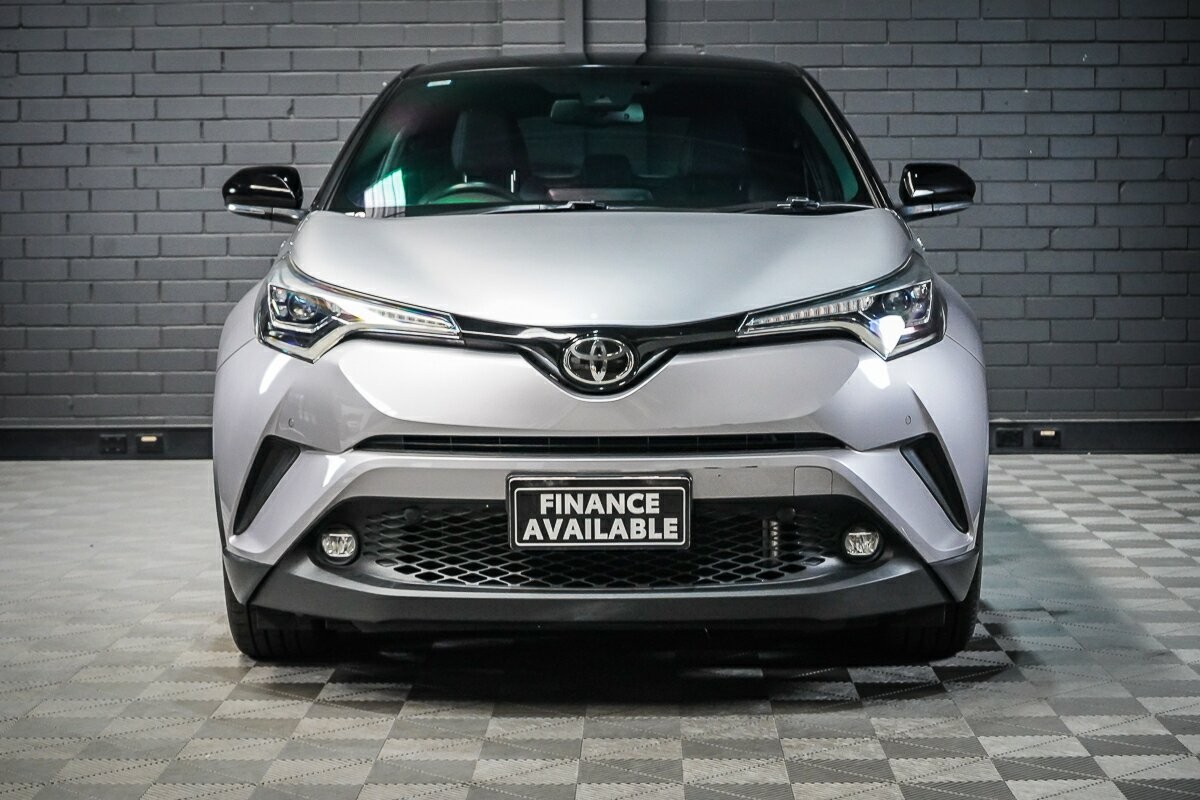 Toyota C-hr image 3