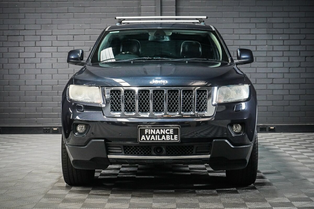 Jeep Grand Cherokee image 3