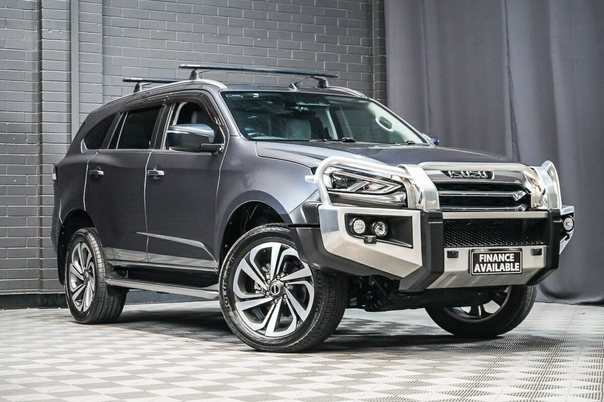 Isuzu Mu-x image 1