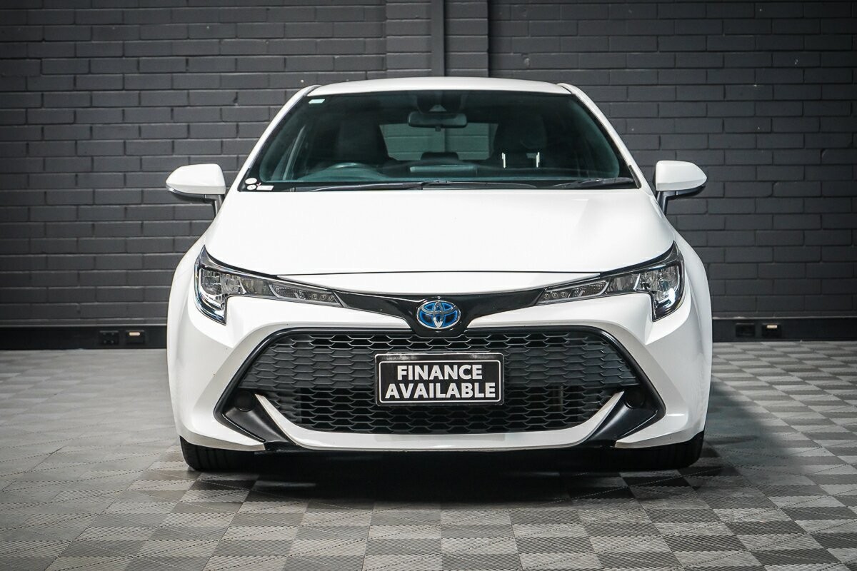 Toyota Corolla image 3