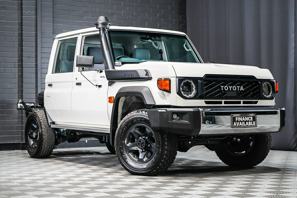 Toyota Landcruiser image 1