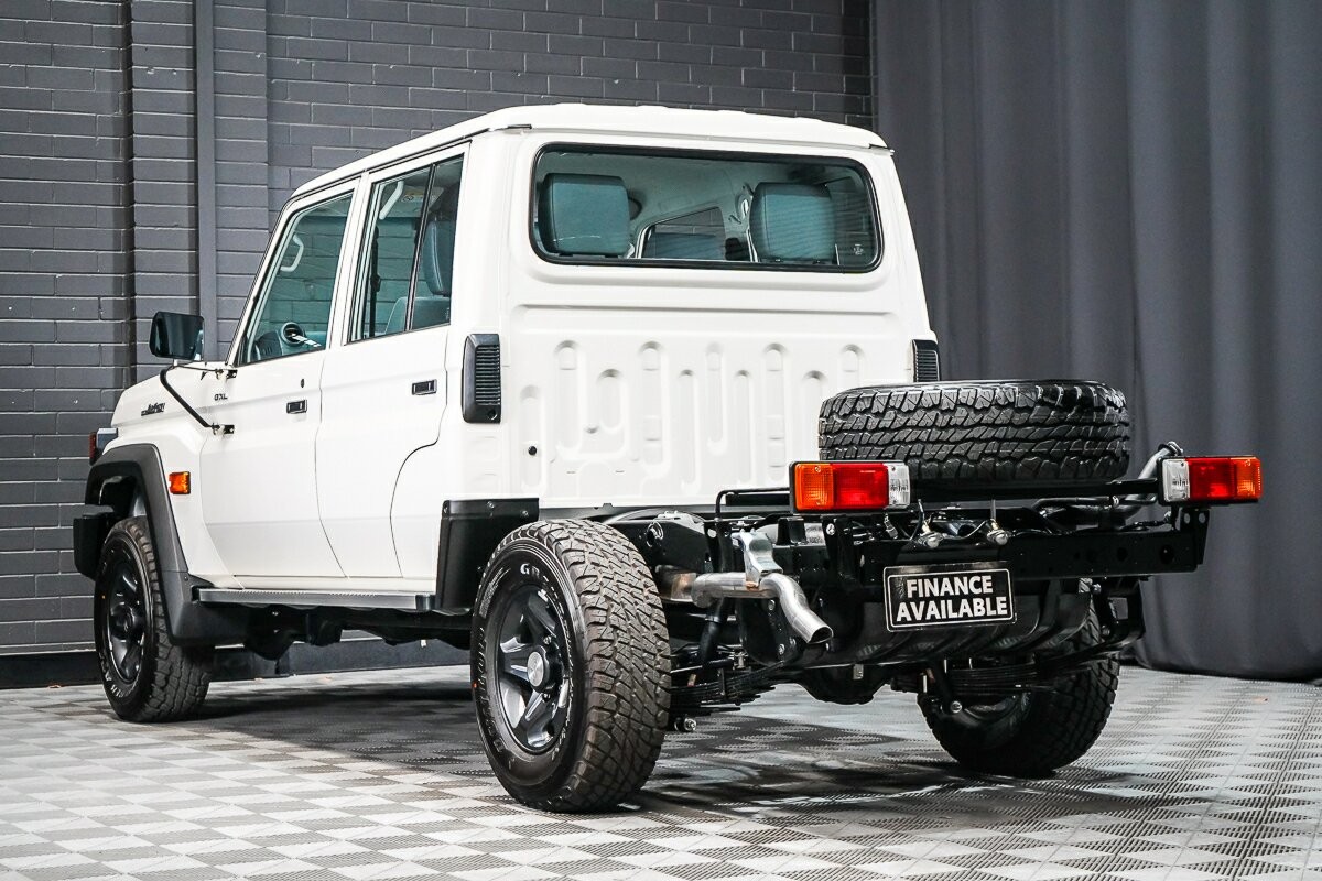 Toyota Landcruiser image 4