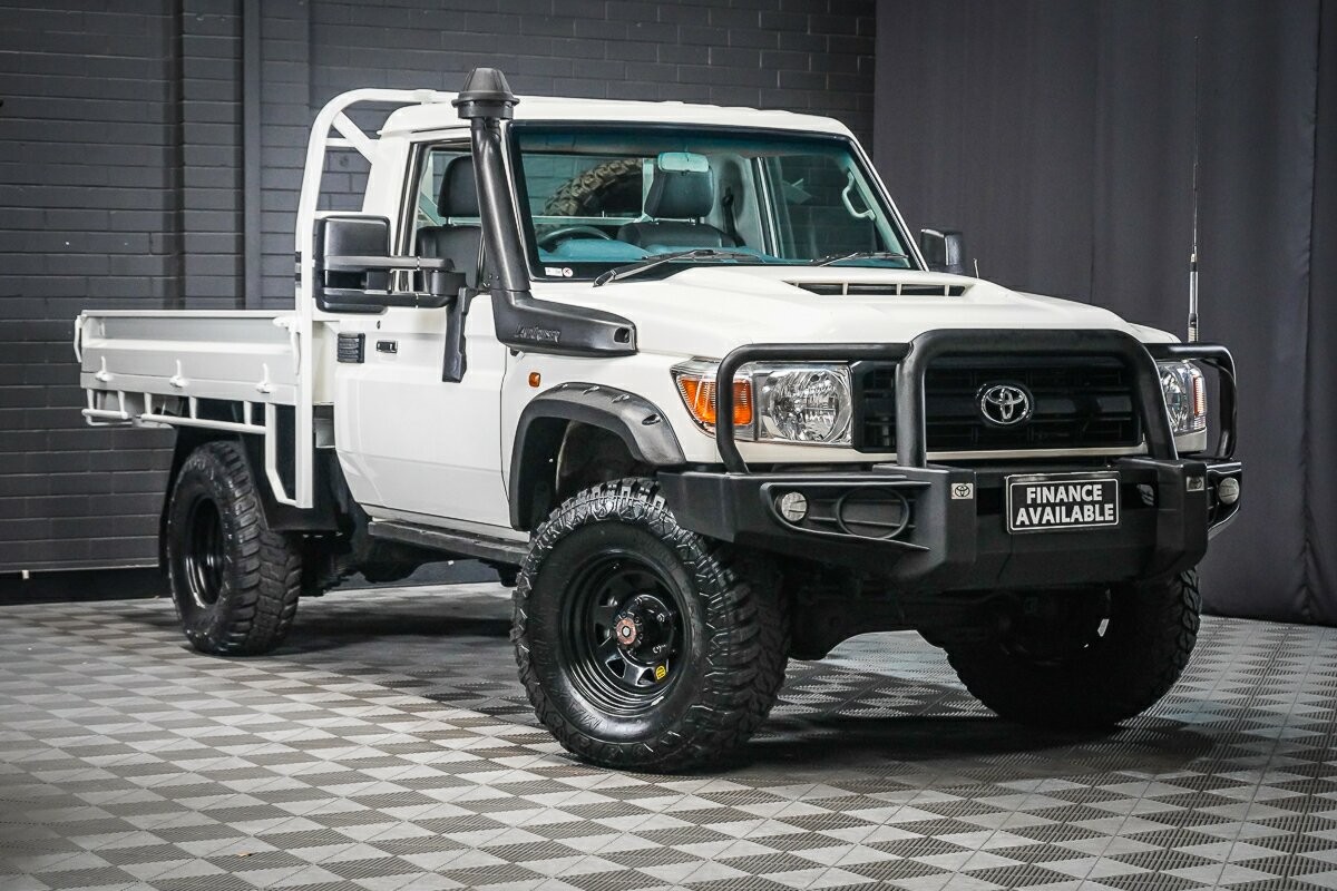 Toyota Landcruiser image 1