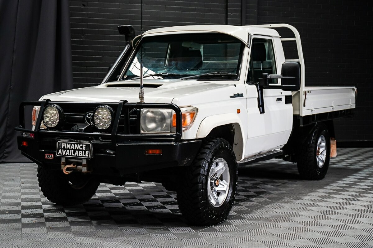 Toyota Landcruiser image 4