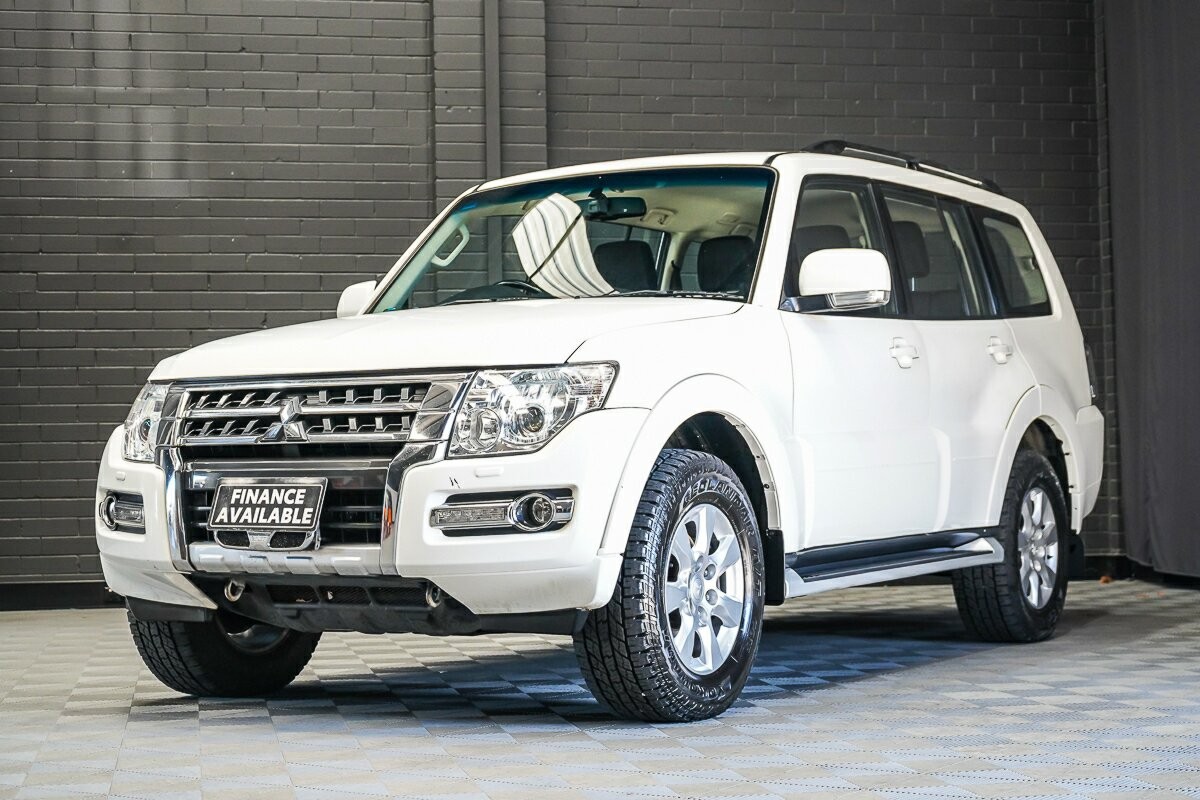Mitsubishi Pajero image 4