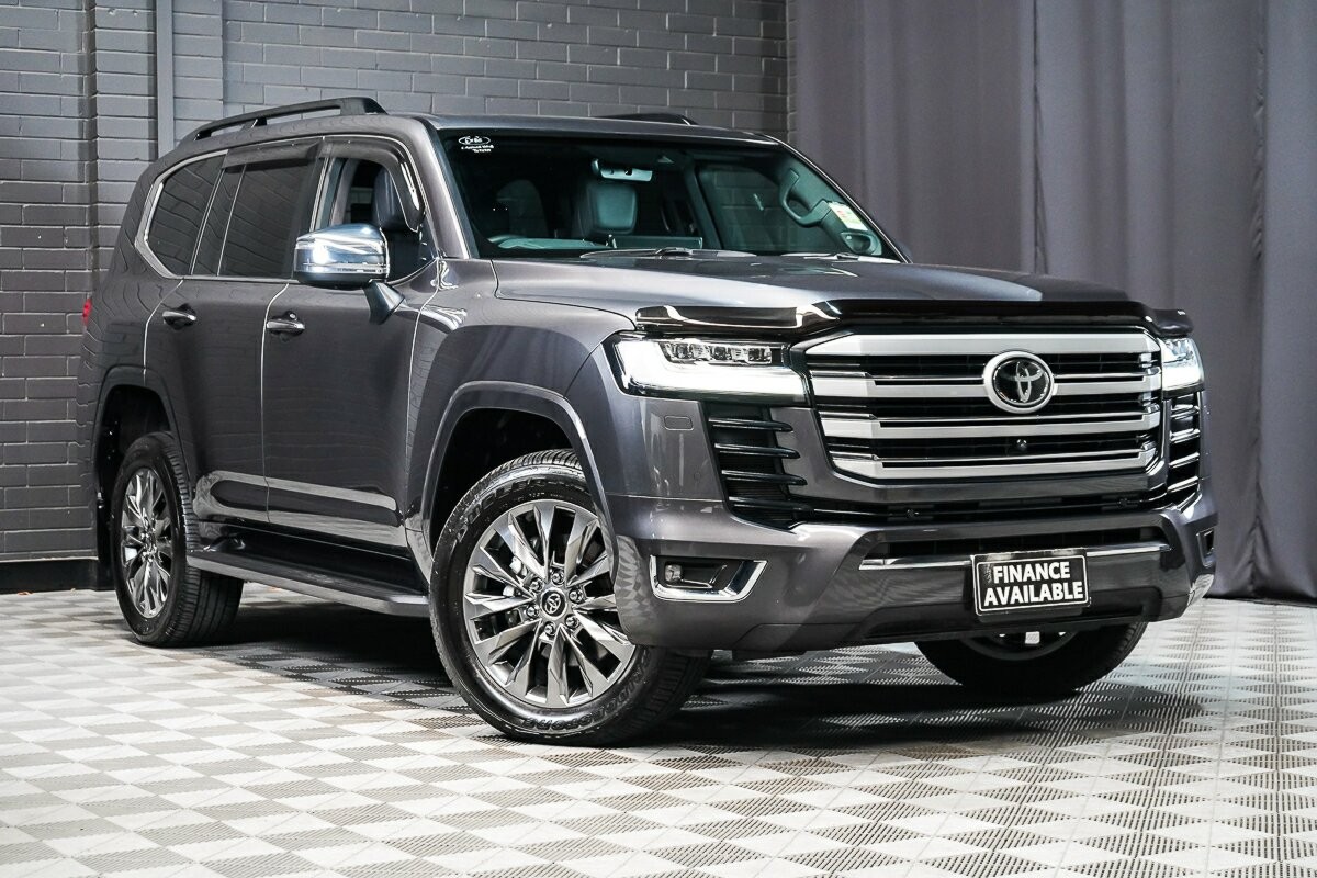 Toyota Landcruiser image 1