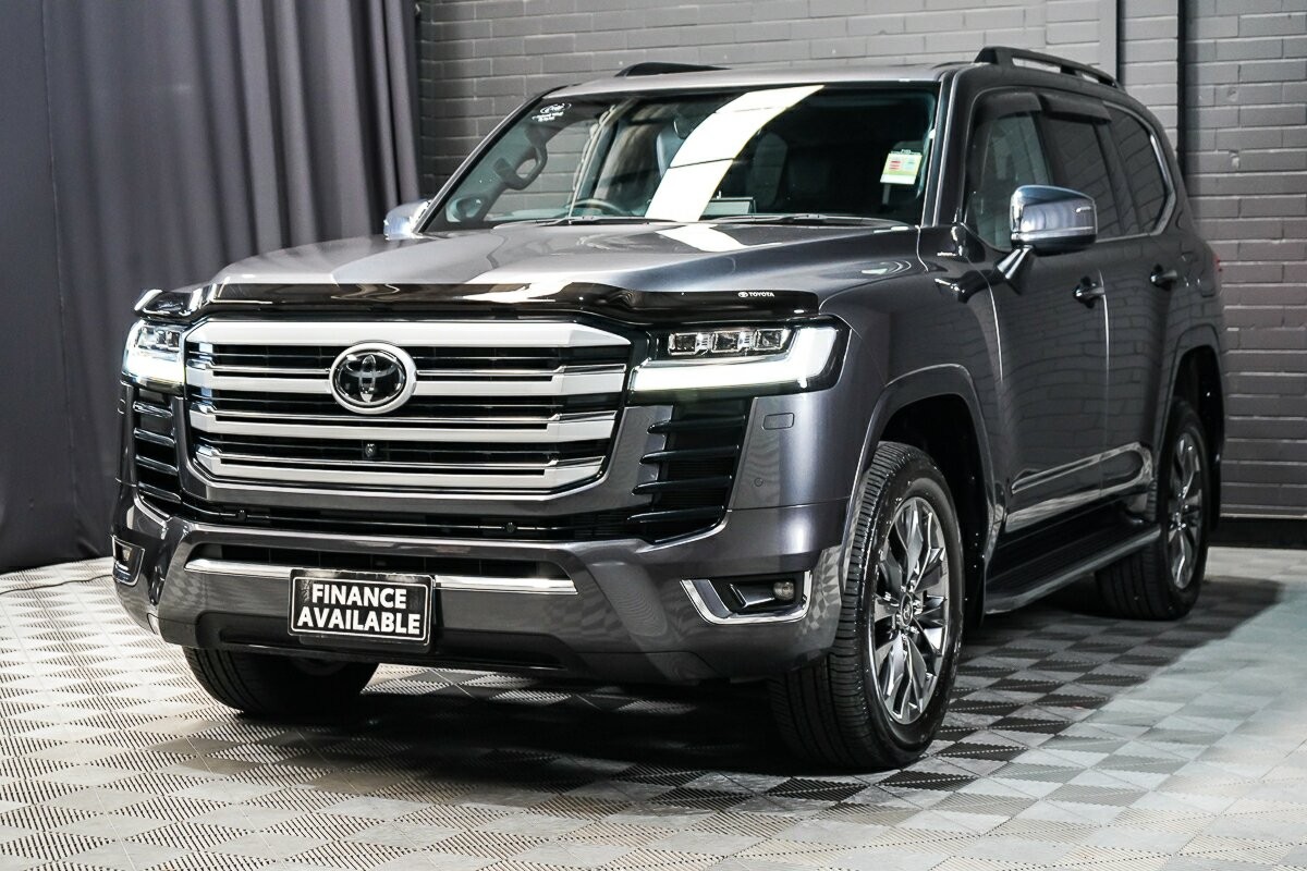 Toyota Landcruiser image 4