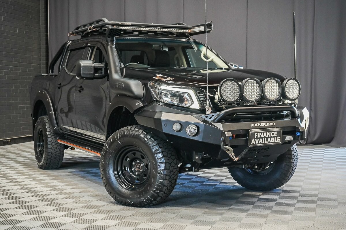Nissan Navara image 1
