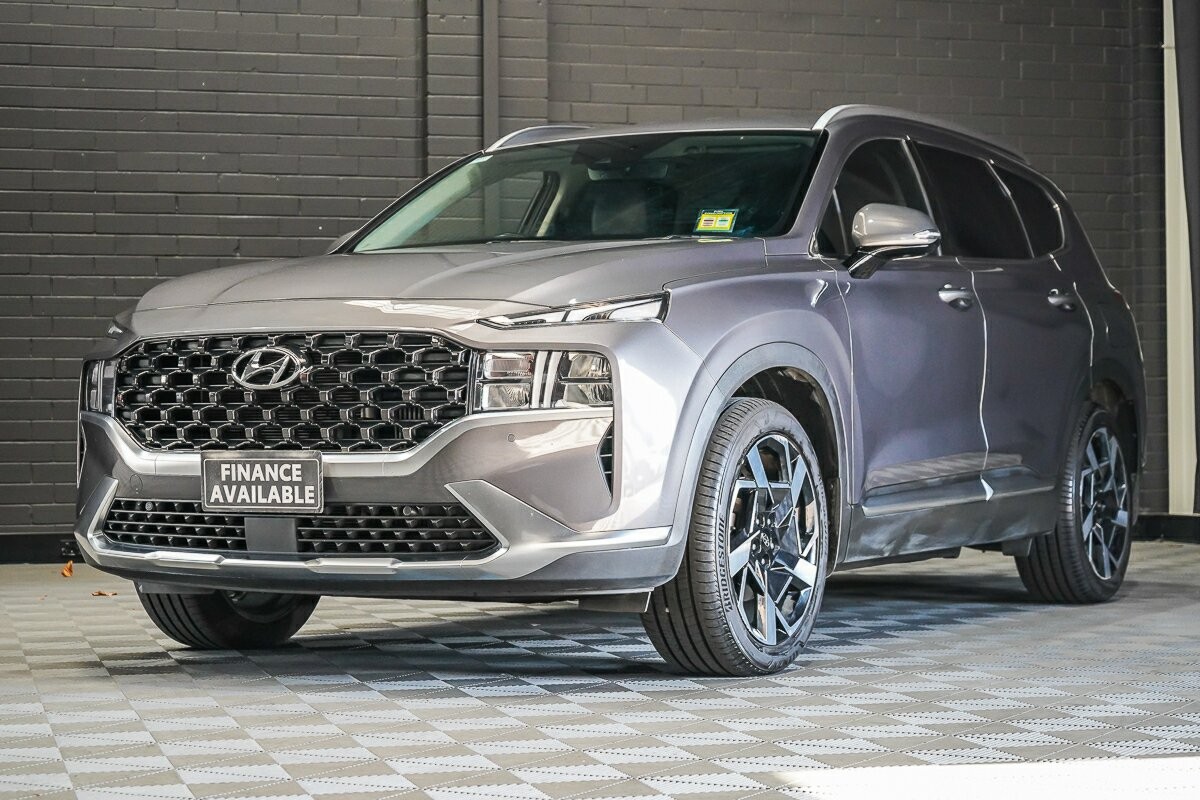 Hyundai Santa Fe image 4