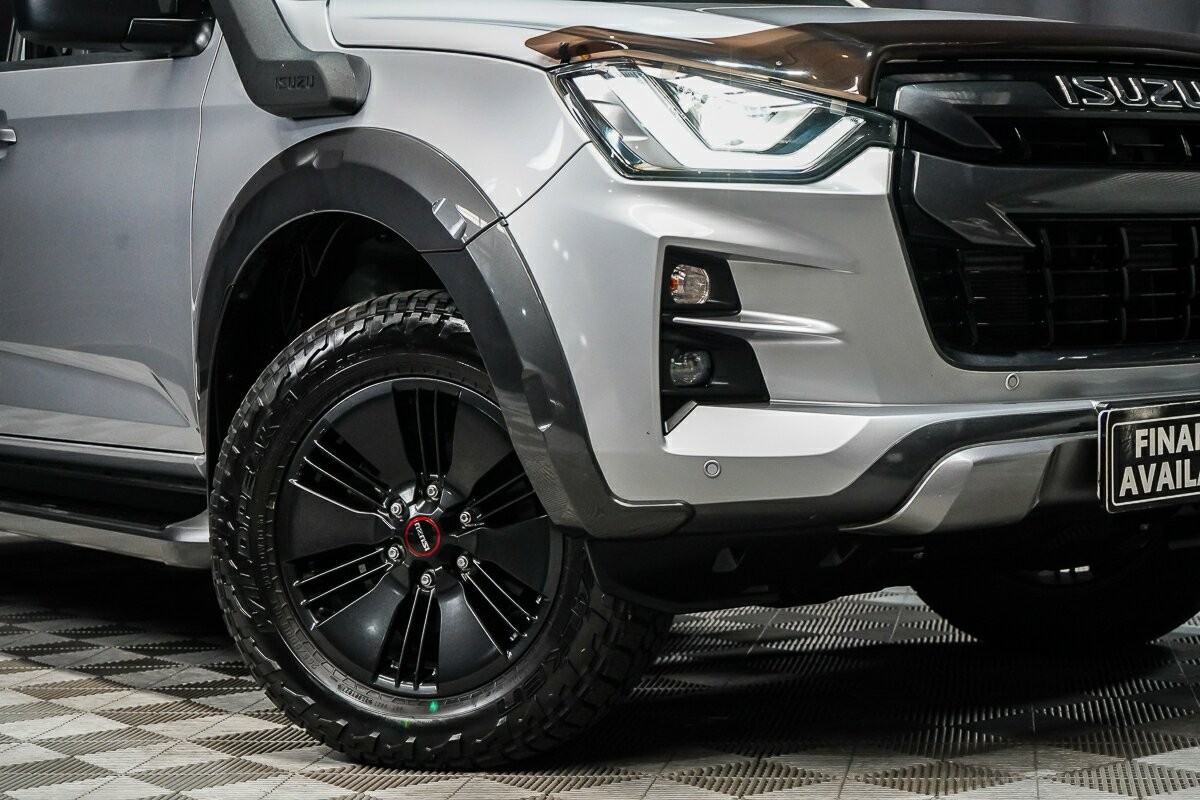 Isuzu D-max image 2