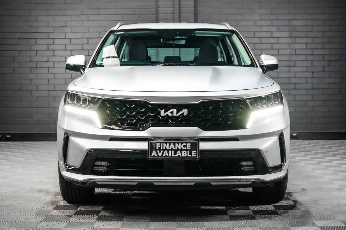 Kia Sorento image 3
