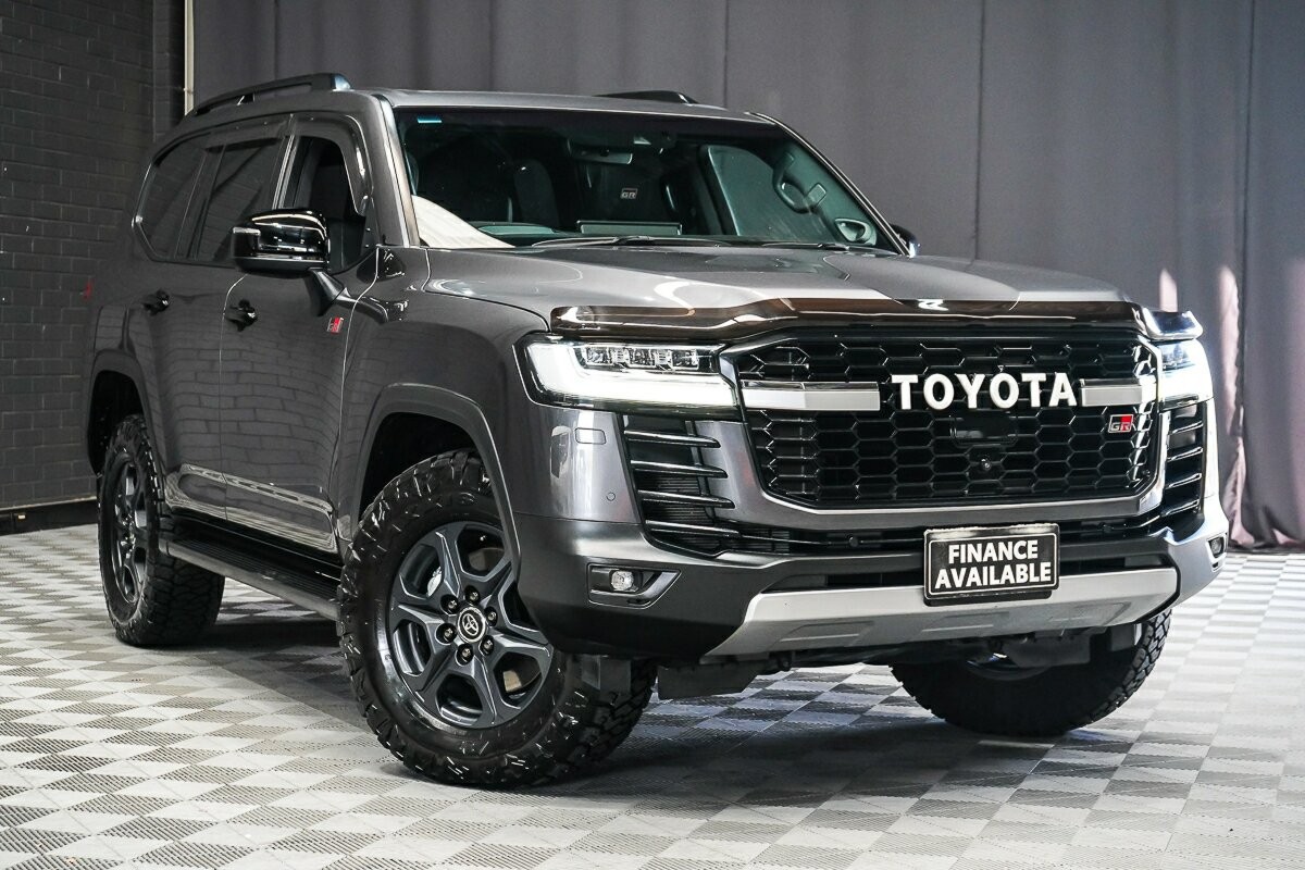 Toyota Landcruiser image 1