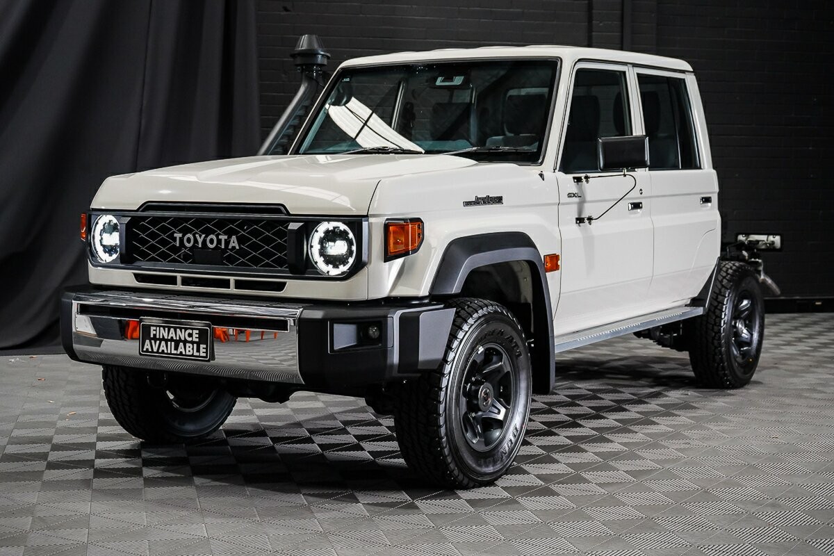 Toyota Landcruiser image 4
