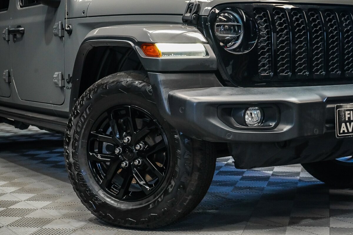 Jeep Gladiator image 2