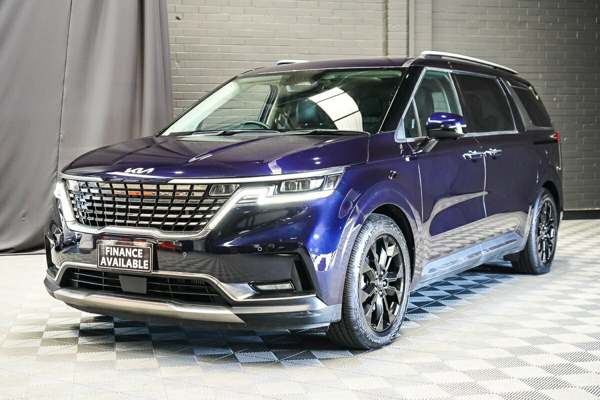Kia Carnival image 4