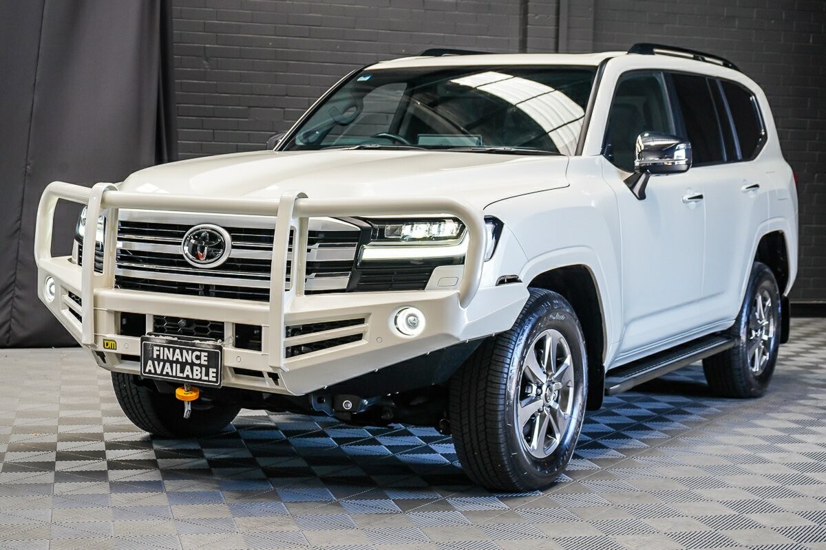 Toyota Landcruiser image 4
