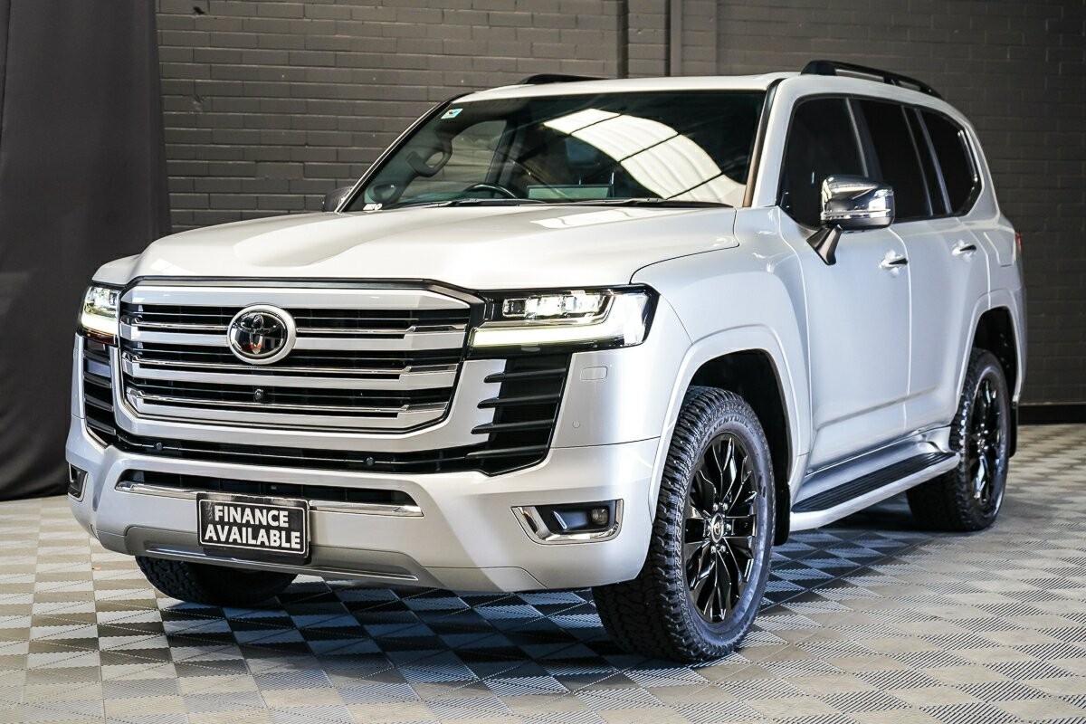 Toyota Landcruiser image 4