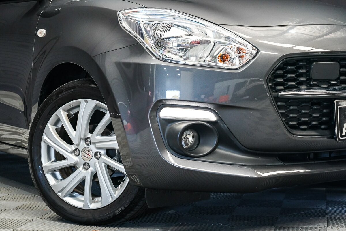 Suzuki Swift image 2