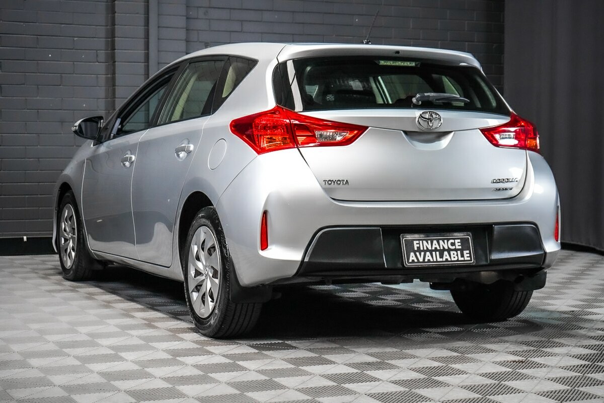 Toyota Corolla image 4