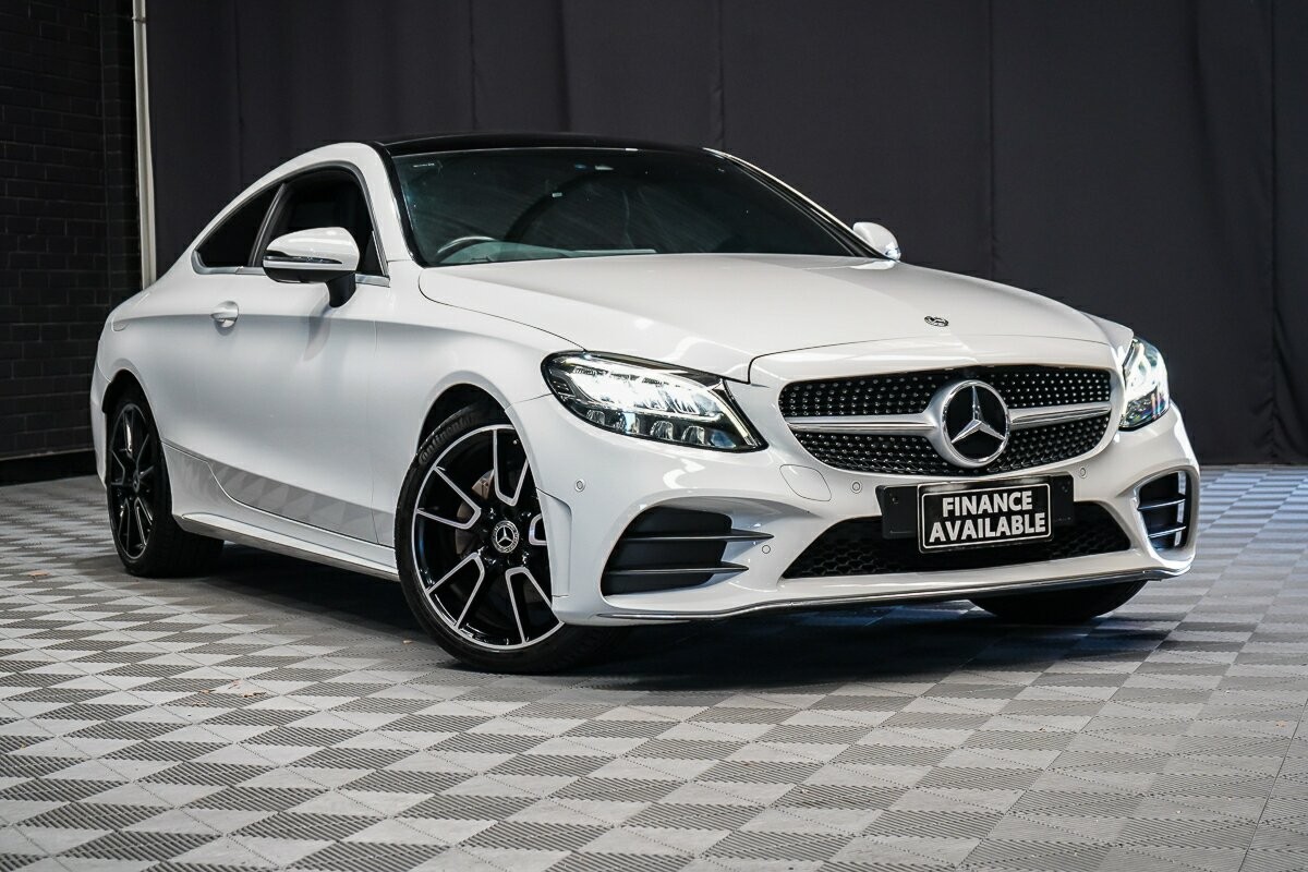 Mercedes Benz C-class image 1