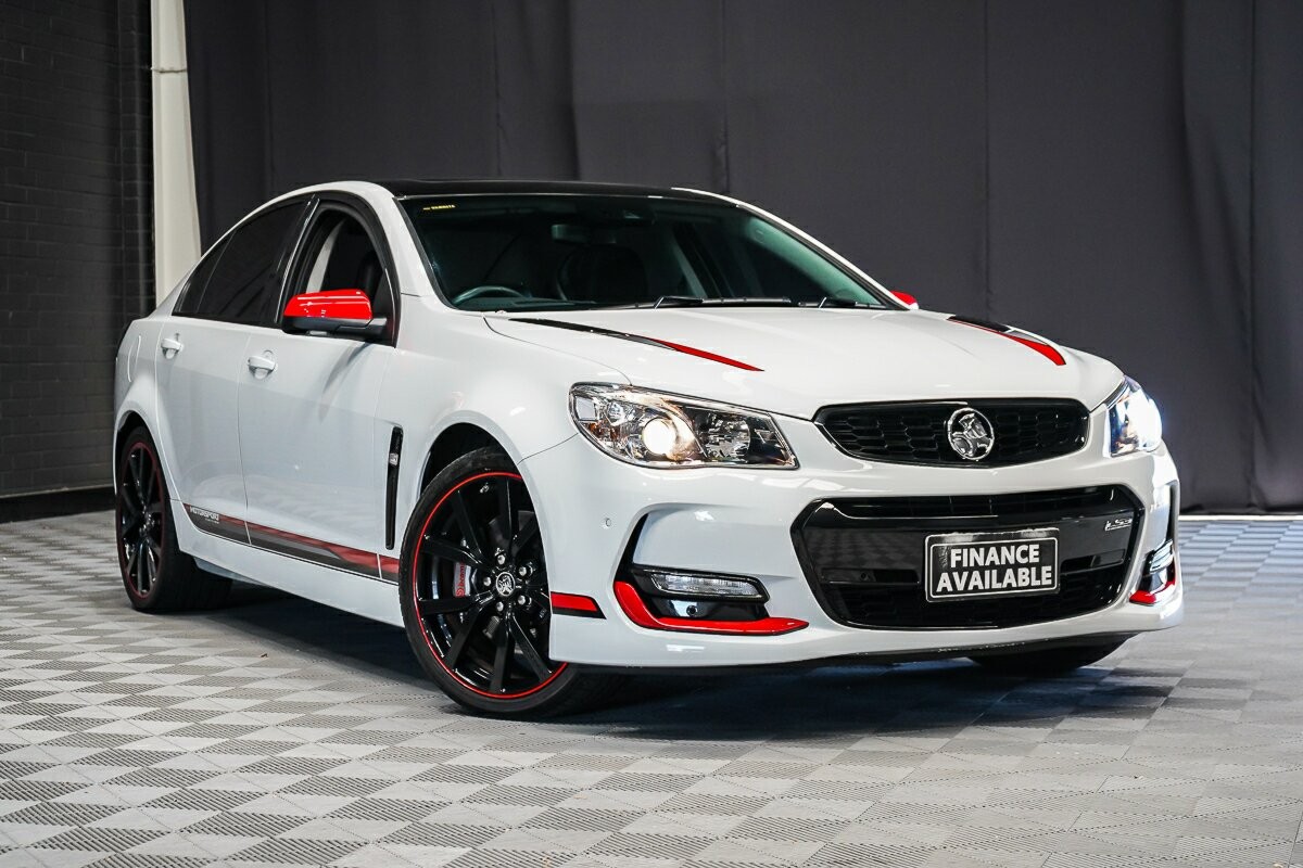 Holden Commodore image 1