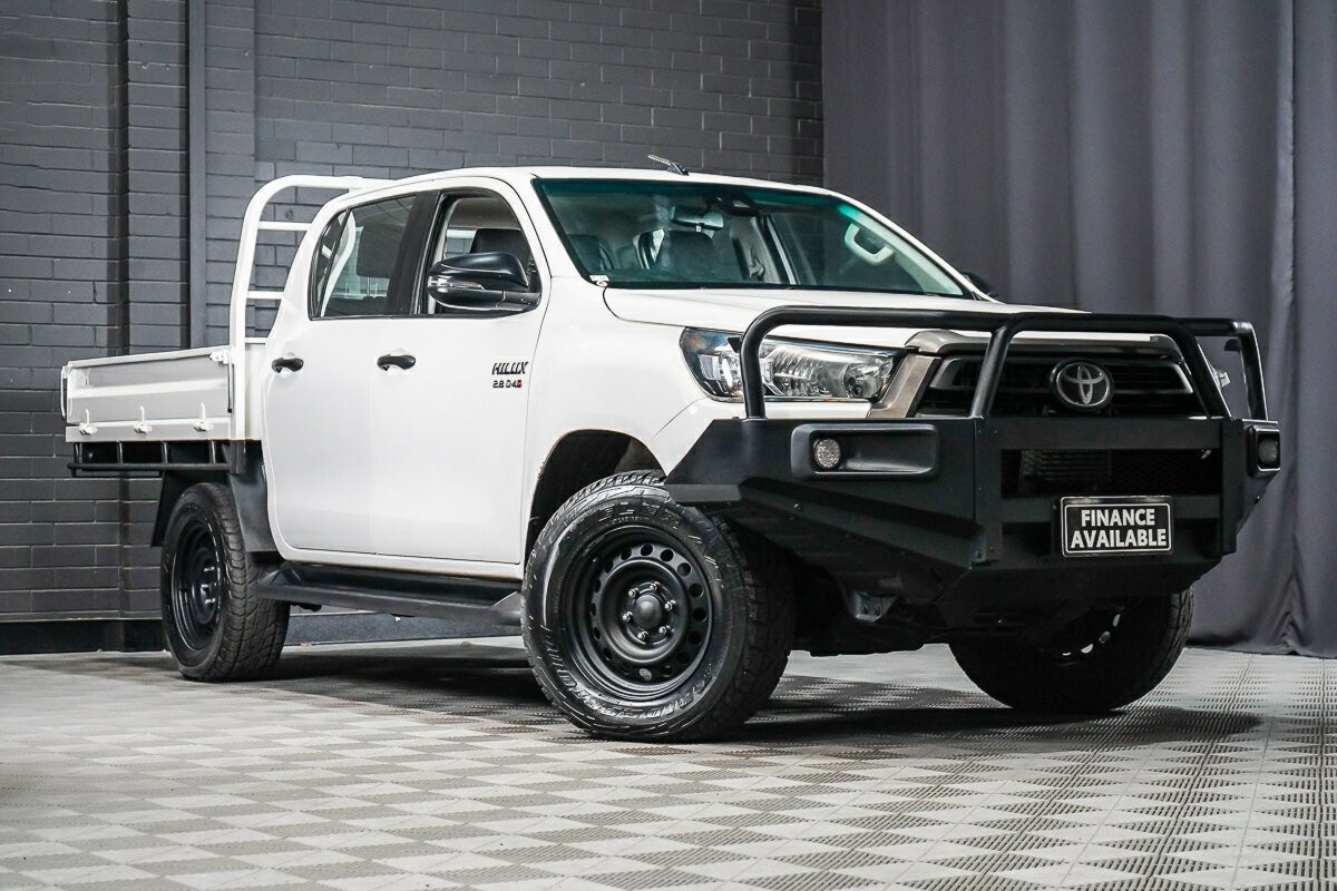 Toyota Hilux image 1