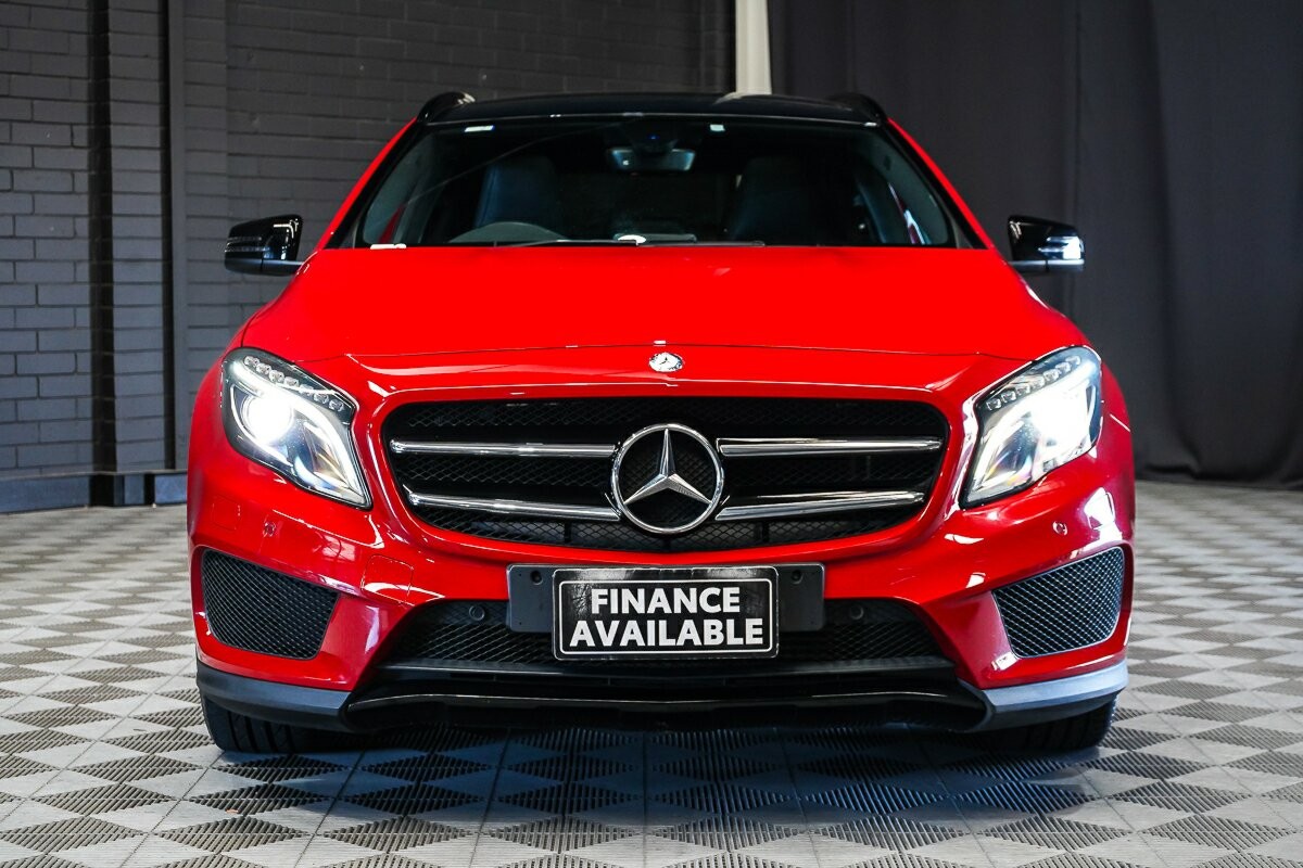 Mercedes Benz Gla-class image 3