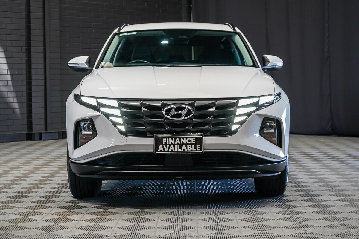 Hyundai Tucson image 3