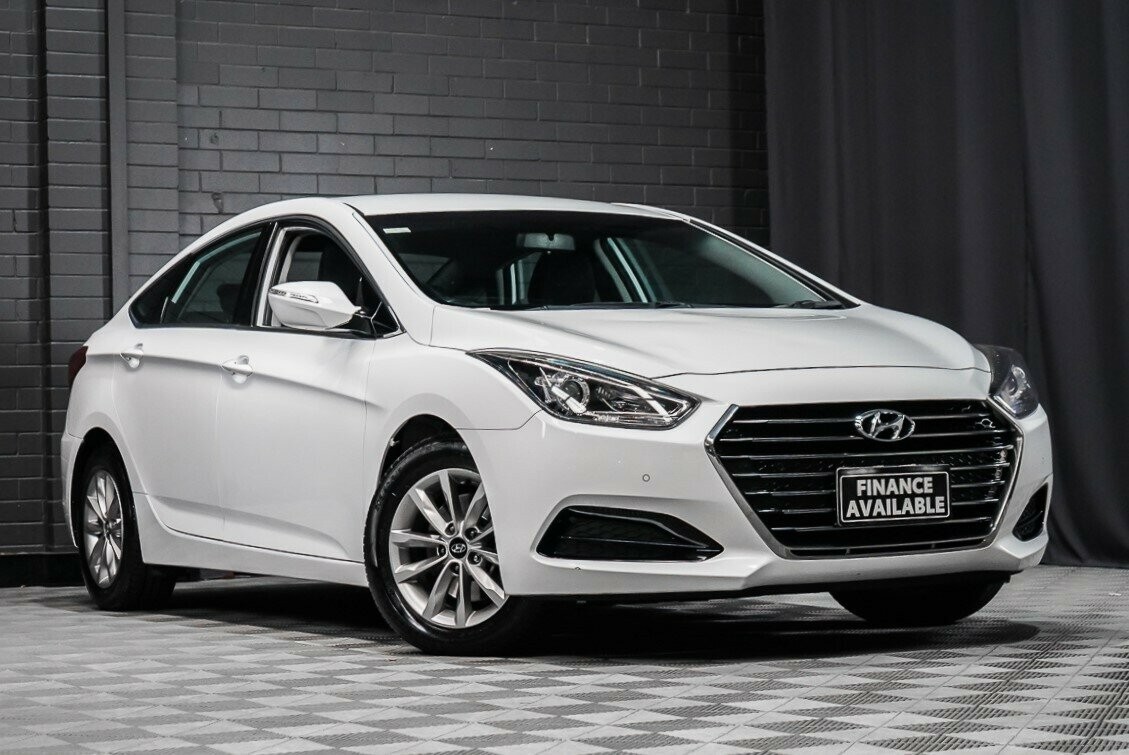 Hyundai I40 image 1