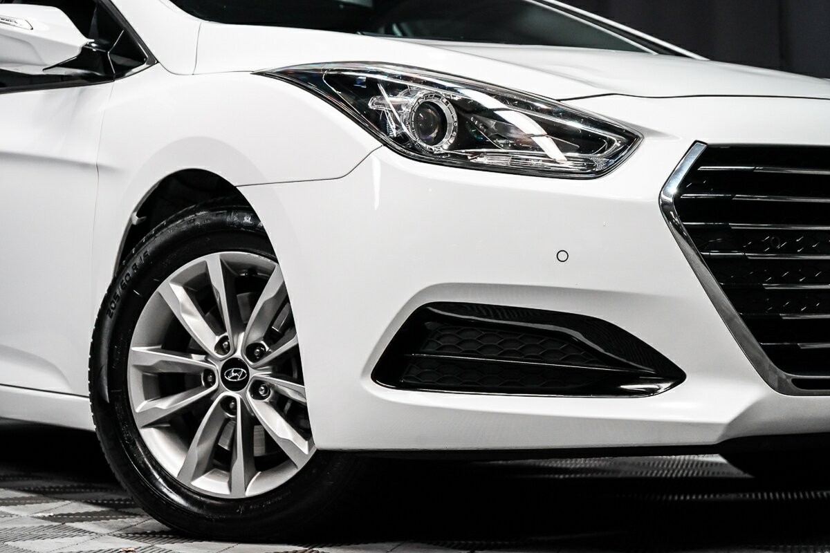 Hyundai I40 image 2