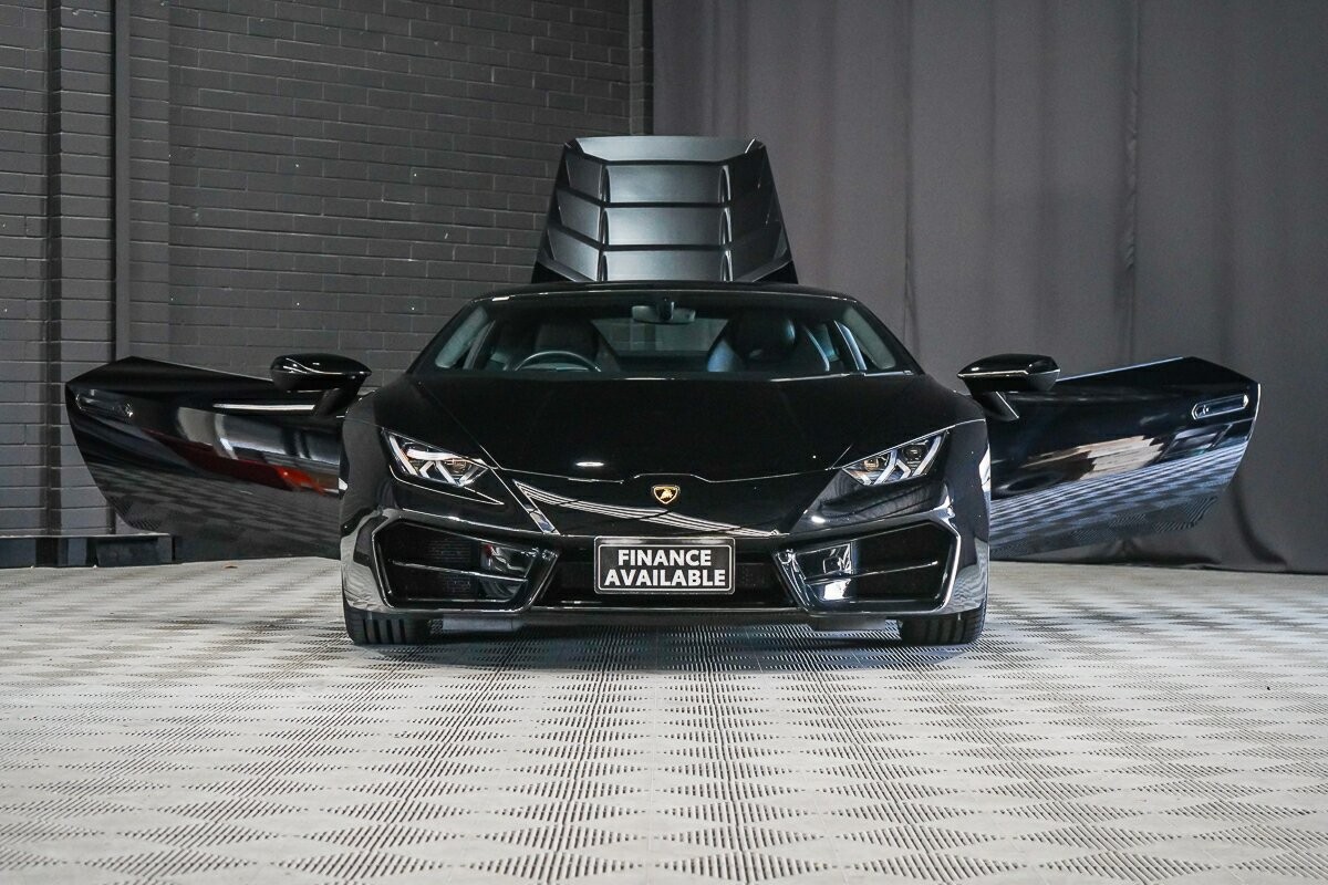 Lamborghini Huracan image 4