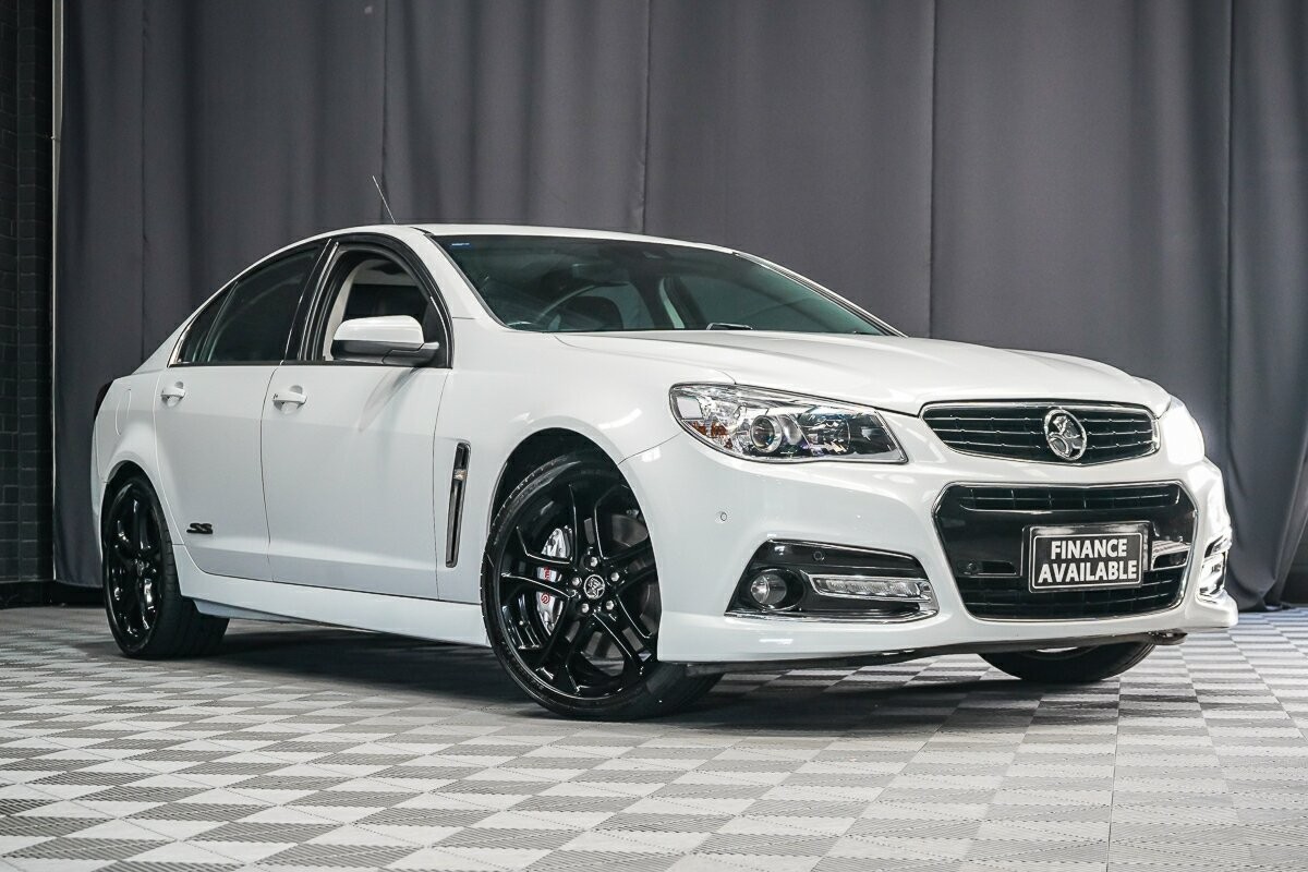 Holden Commodore image 1