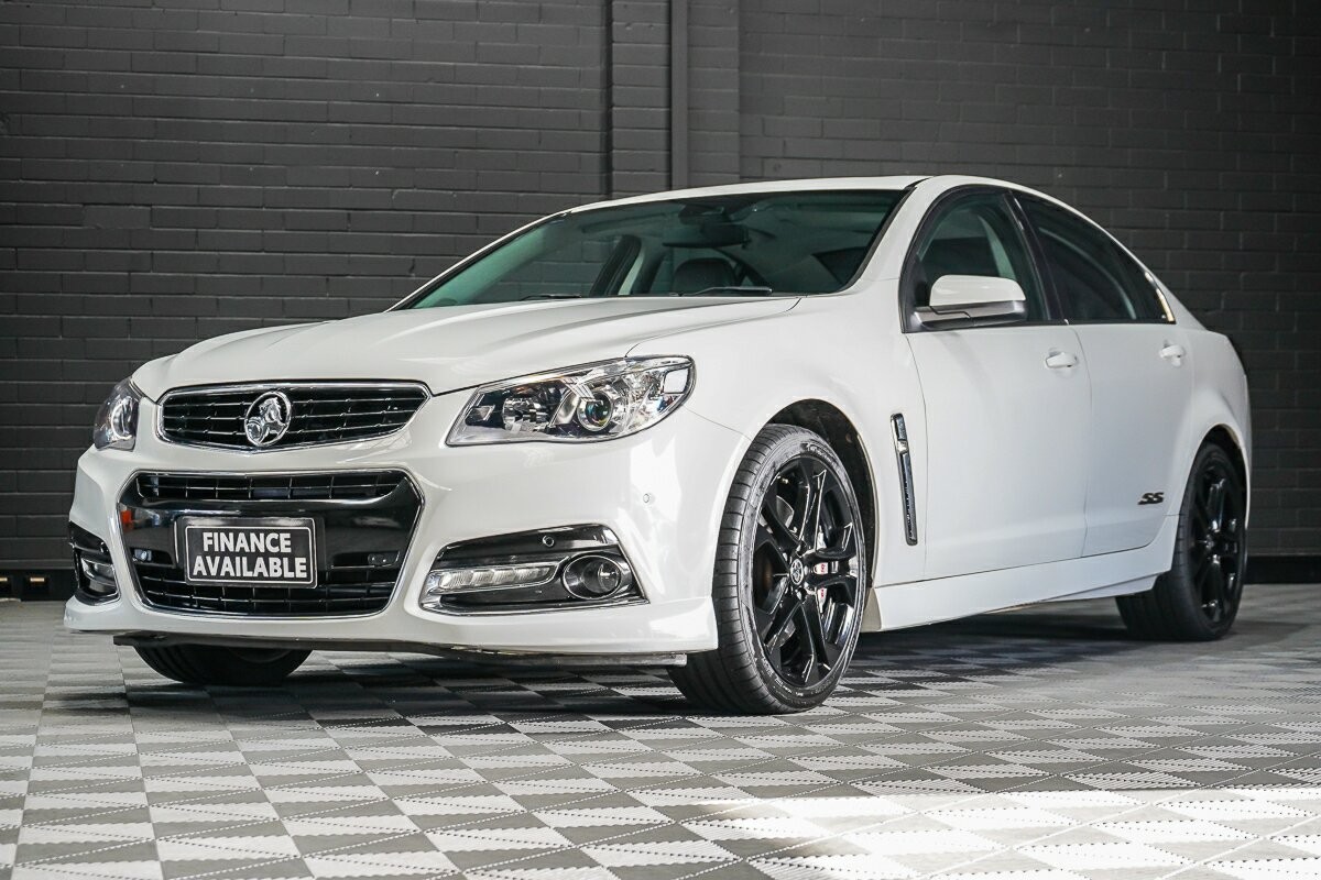 Holden Commodore image 4