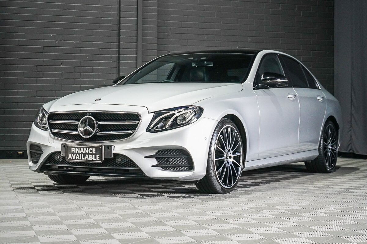 Mercedes Benz E-class image 4