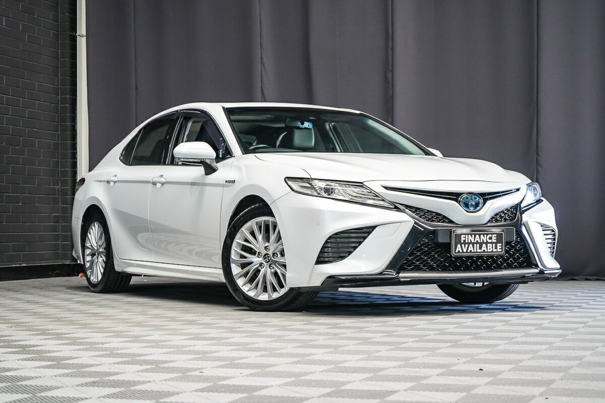 Toyota Camry image 1