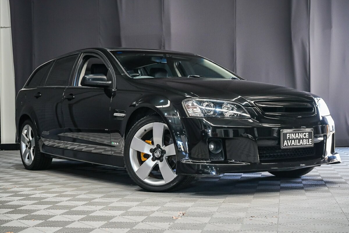 Holden Commodore image 1