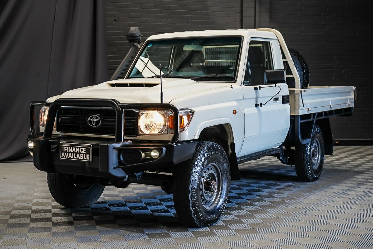 Toyota Landcruiser image 4