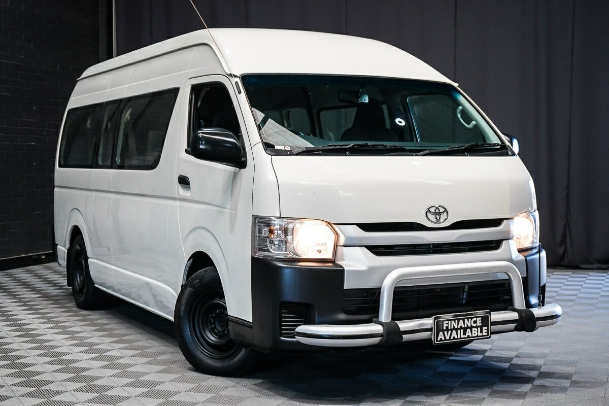 Toyota Hiace image 1
