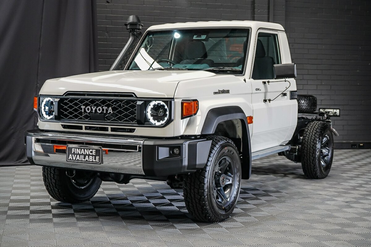 Toyota Landcruiser image 4