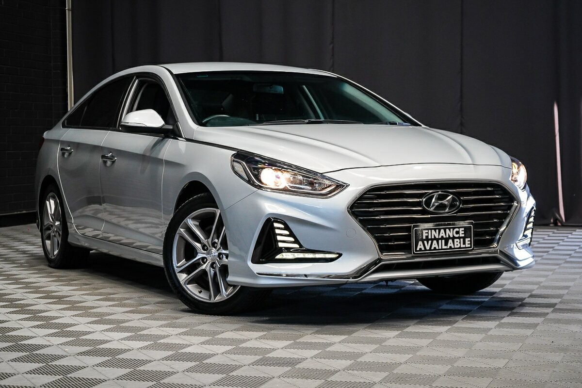 Hyundai Sonata image 1